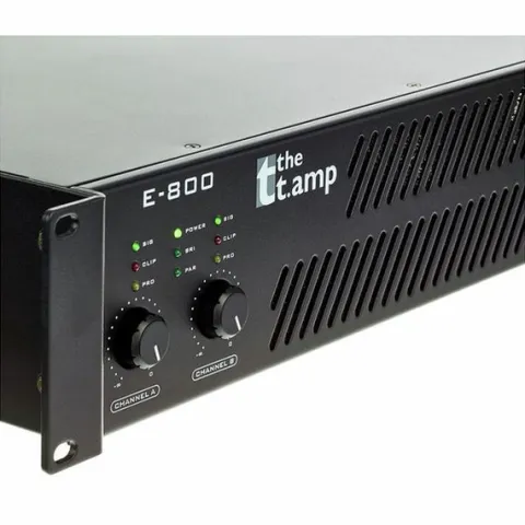 the t.amp E-800 Końcówka mocy stereo wzmacniacz estradowy 2x490W 19 cali 2U
