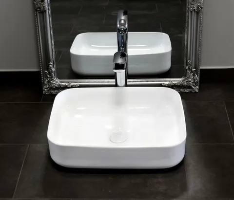 Umywalka Ceramiczna Nablatowa DEMI SLIM - REA
