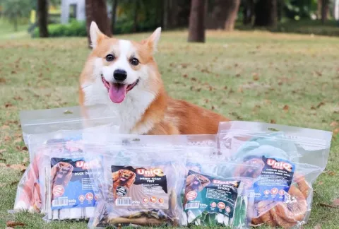 UNIQ PETS Przysmak dla psa paluszki z królika - przekąska 500g