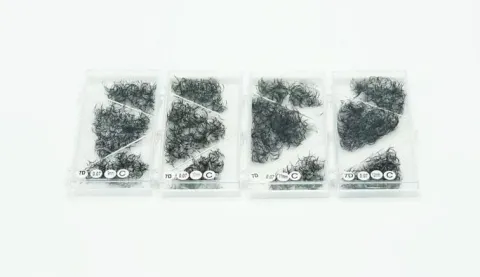 WACHLARZYKI RZĘSY KĘPKI 7D-0,07 C-1000 SZT#471-09