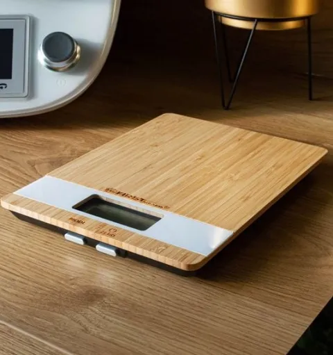 Waga kuchenna BAMBUSOWA 5kg/1g FIRST AUSTRIA