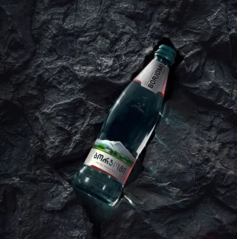 12x Naturalna woda mineralna Borjomi 500 ml szkło