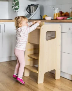 Zabudowany Kitchen Helper dla dzieci Dąb
