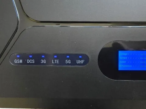 ZAGŁUSZACZ 2G 3G 4G 5G 5,8G 2.4G WIFI VHF UHF GSM LTE profesjonalny