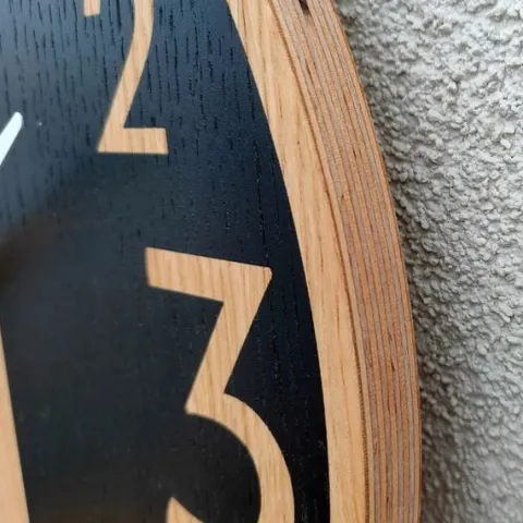 Zegar ścienny drewniany Dębowy BERLIN 33 cm cichy