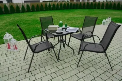 ZESTAW MEBLI OGRODOWYCH ALUMINIOWYCH STÓŁ + 4 K